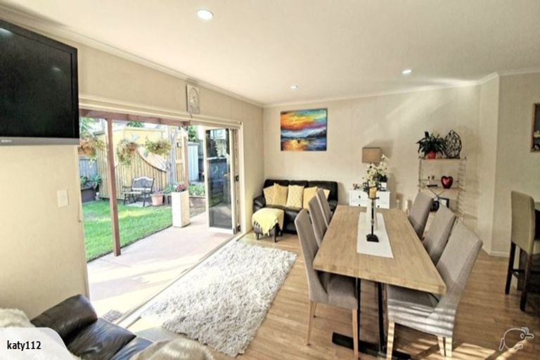 Photo of property in 47 Palazzo Drive, Papamoa Beach, Papamoa, 3118