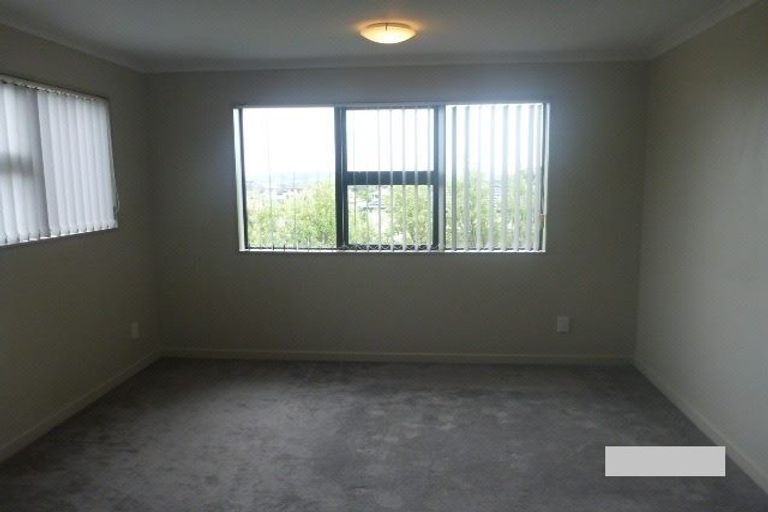 Photo of property in 91 Keri Vista Rise, Papakura, 2110