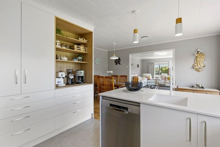 Photo of property in 303 Frankley Road, Ferndale, New Plymouth, 4310