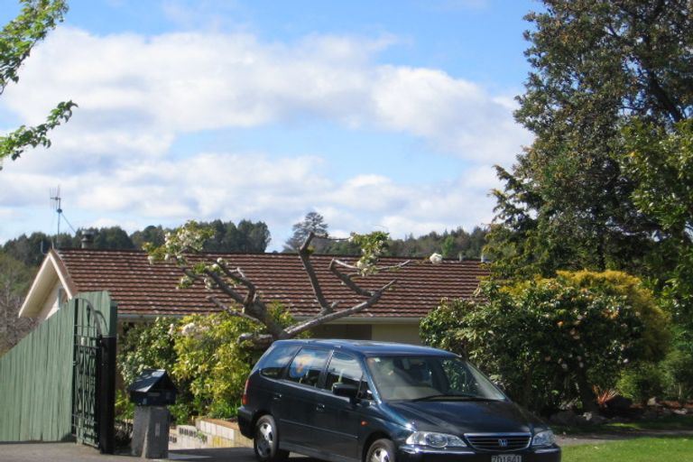Photo of property in 9 Armstrong Grove, Hilltop, Taupo, 3330