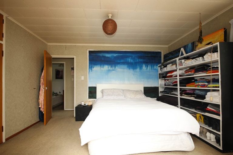 Photo of property in 237 Warwick Road, Mayfair, Hastings, 4122