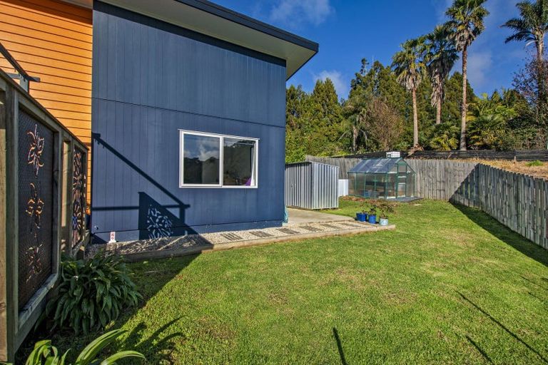 Photo of property in 13 Vintage Lane, Kauri, 0185
