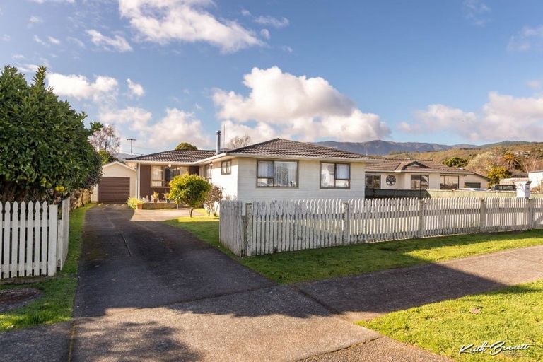 Photo of property in 46 Henry Street, Ebdentown, Upper Hutt, 5018