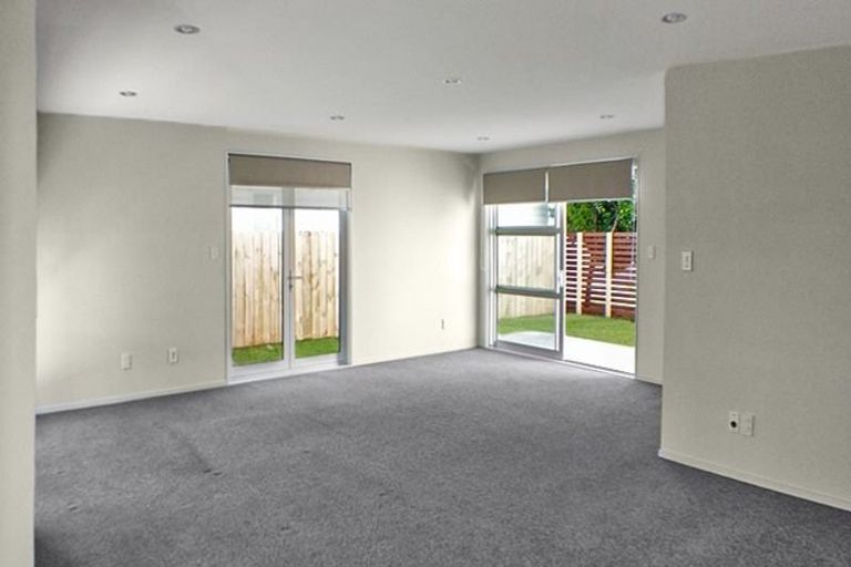 Photo of property in 25 Arion Road, Takanini, 2112