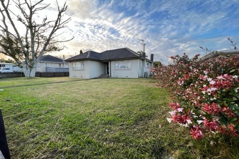 Photo of property in 1/27 Halsey Road, Manurewa, Auckland, 2102