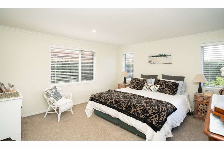 Photo of property in 43 Sarawak Drive, Kerikeri, 0230