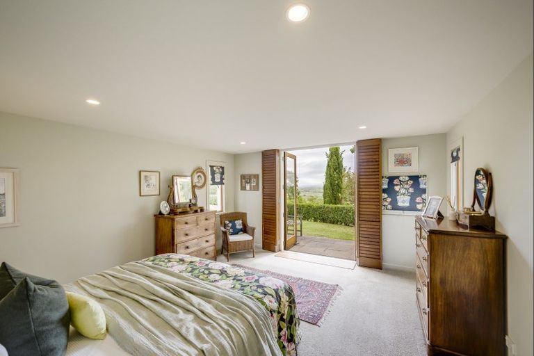 Photo of property in 77 Black Barn Road, Havelock North, 4294