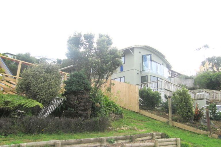 Photo of property in 23 Camellia Terrace, Maungaraki, Lower Hutt, 5010