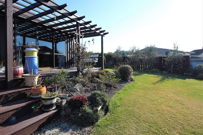 Photo of property in 11 Craig Place, Bridge Hill, Alexandra, 9320