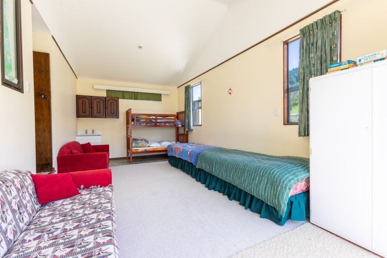 Photo of property in 54 Akitio Esplanade, Akitio, Pongaroa, 4991