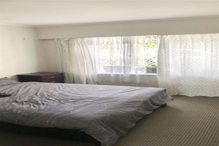 Photo of property in 81 Litten Road, Cockle Bay, Auckland, 2014