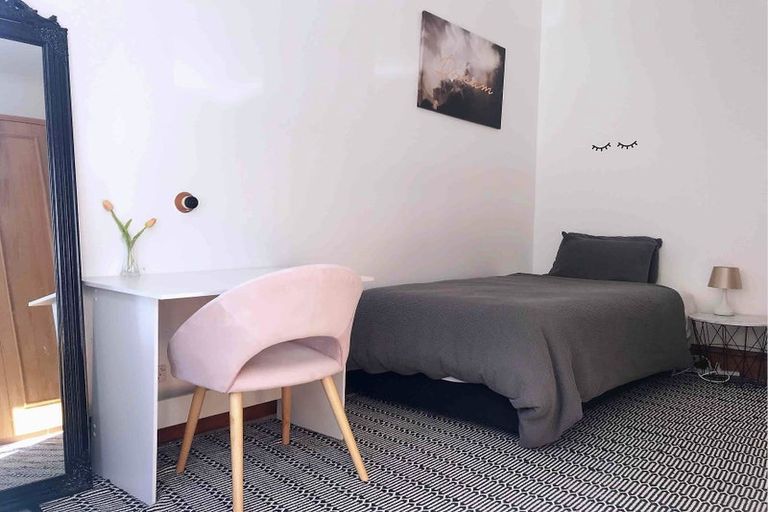 Photo of property in 129 Grant Road, Thorndon, Wellington, 6011