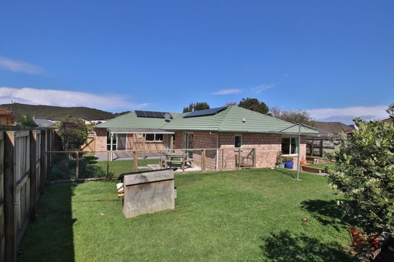 Photo of property in 2 Halyard Loop, Haruru, 0204