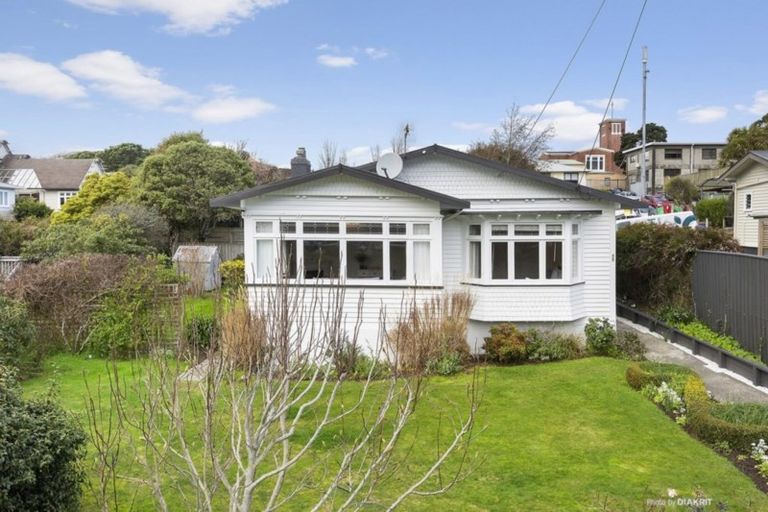 Photo of property in 29 Agra Crescent, Khandallah, Wellington, 6035