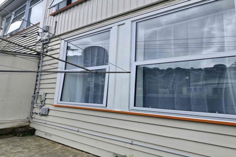 Photo of property in 42 Norway Street, Aro Valley, Wellington, 6012