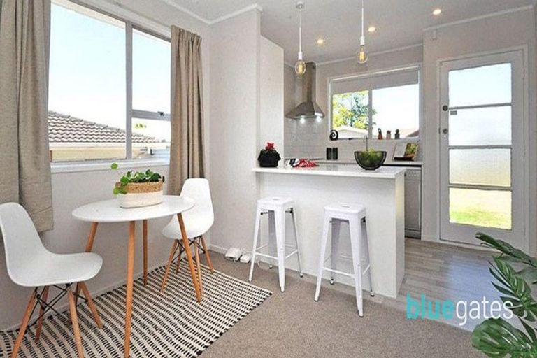 Photo of property in 152 Mahia Road, Wattle Downs, Auckland, 2103