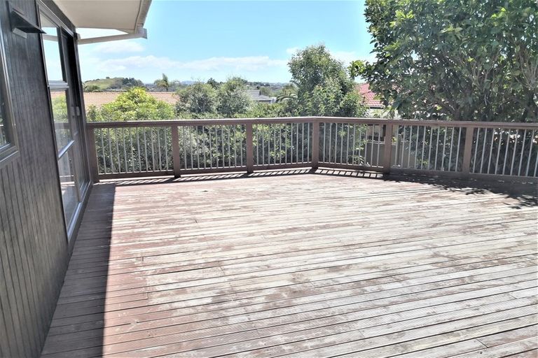 Photo of property in 23 Jandell Crescent, Bucklands Beach, Auckland, 2014