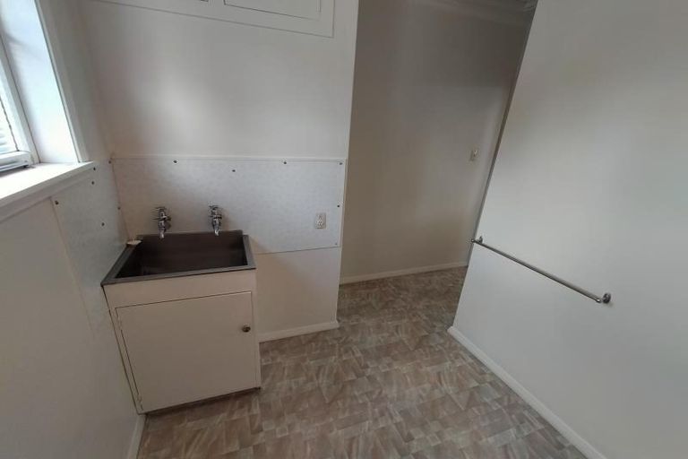 Photo of property in 42 Manson Street, Terrace End, Palmerston North, 4410