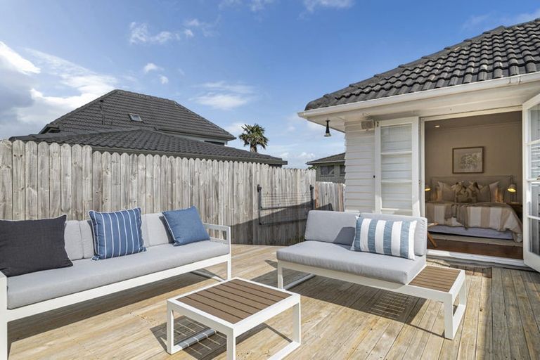 Photo of property in 1/22 Sydney Street, Hauraki, Auckland, 0622