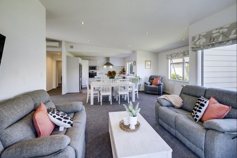 Photo of property in 16 Begley Place, Frimley, Hastings, 4120