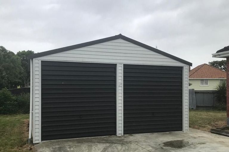 Photo of property in 2 Wakefield Street, Awapuni, Palmerston North, 4412