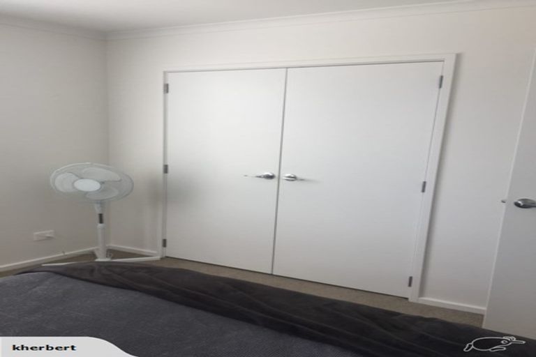 Photo of property in 22 Frank Gill Road, Hobsonville, Auckland, 0616