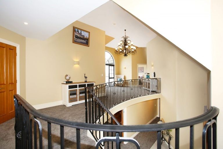 Photo of property in 473c Redoubt Road, Totara Park, Auckland, 2019