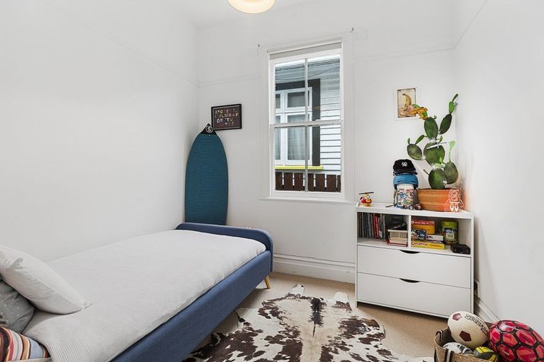 Photo of property in 548 Adelaide Road, Berhampore, Wellington, 6023