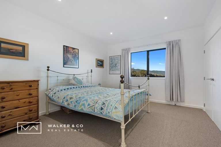 Photo of property in 235 Fairview Drive, Birchville, Upper Hutt, 5372