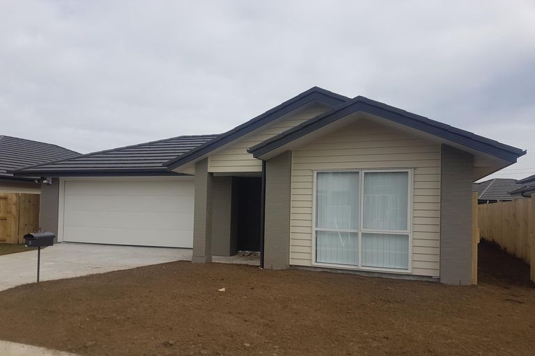 Photo of property in 8 Ketu Way, Takanini, 2112