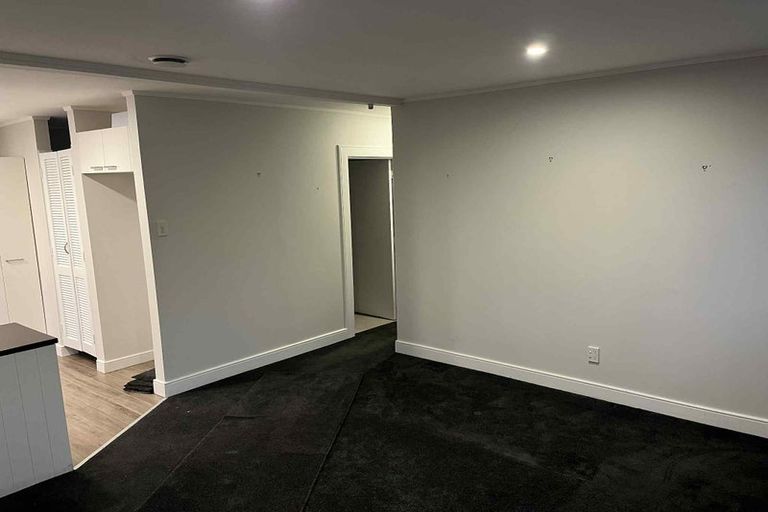 Photo of property in 195 Riverhead Road, Kumeu, 0892