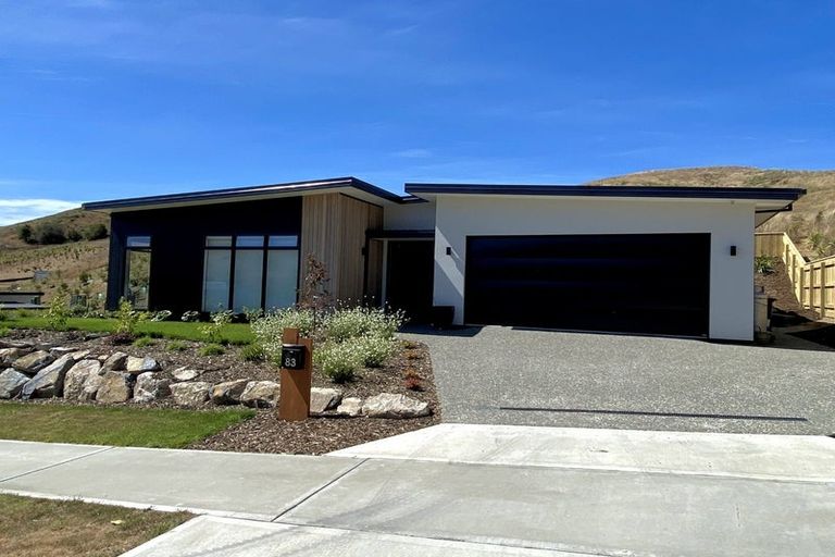 Photo of property in 83 Sunningdale Drive, Stoke, Nelson, 7011