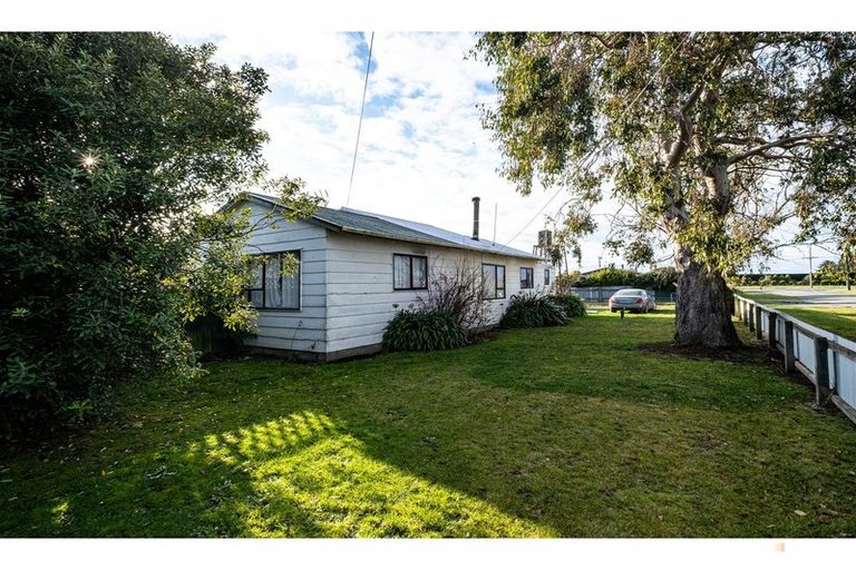 Photo of property in 104 King Street, Pareora, 7912