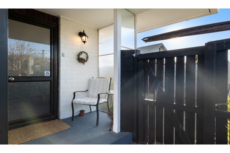 Photo of property in 15 Gambia Street, Papanui, Christchurch, 8053