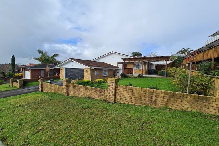 Photo of property in 29 Petrel Place, Massey, Auckland, 0614