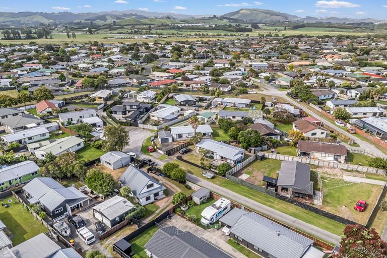 Photo of property in 5b Lyn Grove, Papamoa Beach, Papamoa, 3118