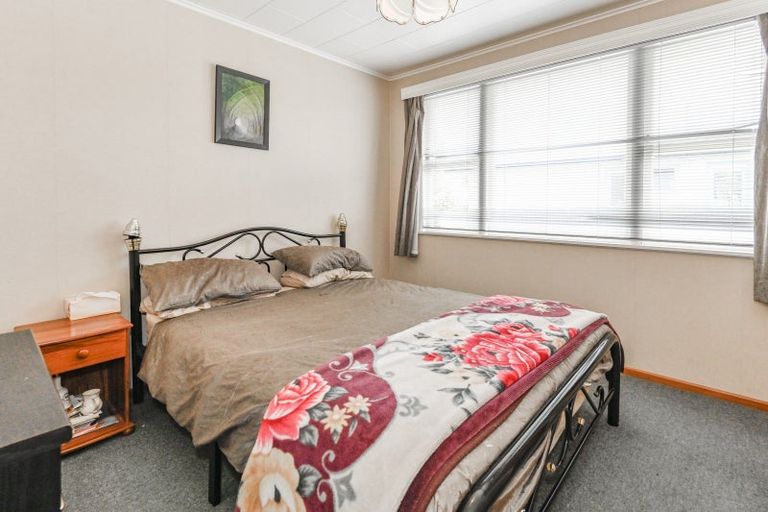 Photo of property in 418 Huia Street, Camberley, Hastings, 4120