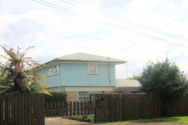 Photo of property in 1 Wingrove Road, Owhata, Rotorua, 3010