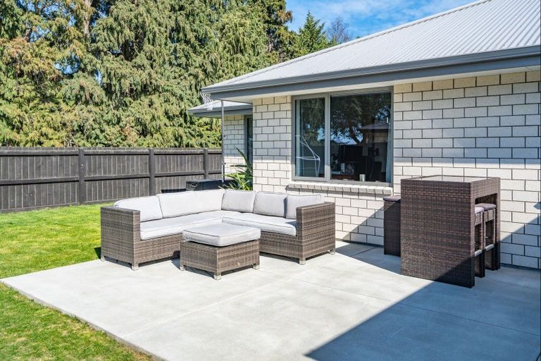 Photo of property in 32 Geoff Geering Drive, Netherby, Ashburton, 7700