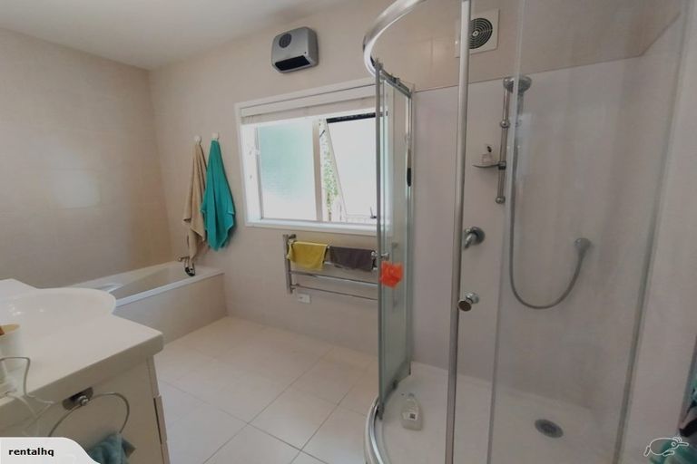 Photo of property in 2/89 Monarch Avenue, Hillcrest, Auckland, 0627