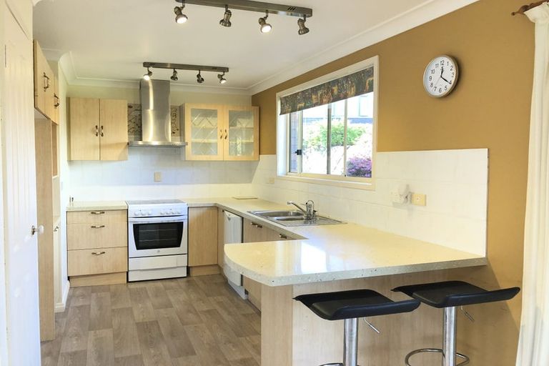 Photo of property in 36 Starlight Cove, Hobsonville, Auckland, 0618