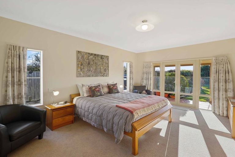 Photo of property in 7 Hilton Drive, Amberley, 7410