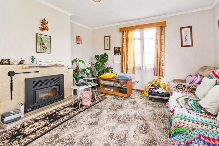 Photo of property in 8 Oxford Street, Waimate, 7924