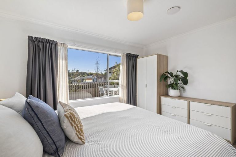 Photo of property in 2/193 Lake Road, Belmont, Auckland, 0622