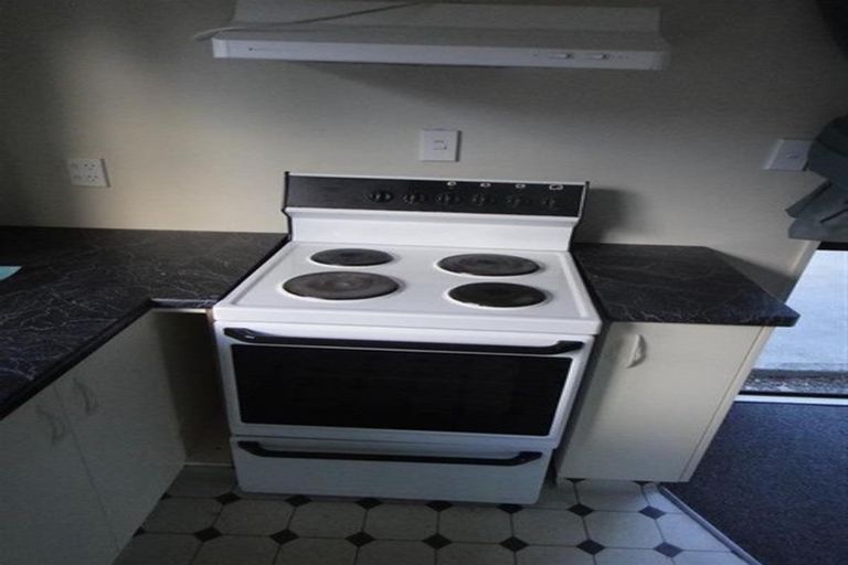 Photo of property in 7 Tonga Place, Riccarton, Christchurch, 8041