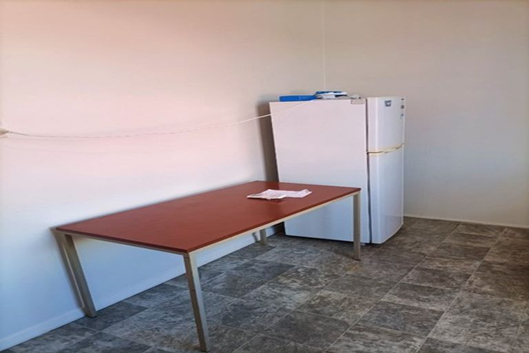 Photo of property in 98 Constable Street, Newtown, Wellington, 6021