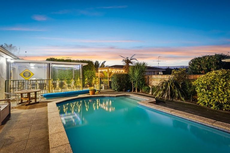 Photo of property in 4 Belvedere Avenue, Waikanae, 5036