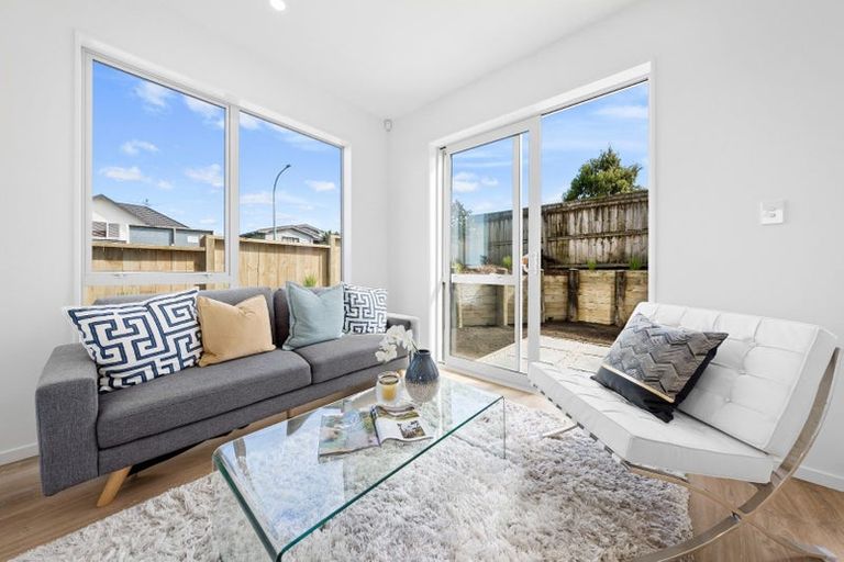 Photo of property in 22a Elliot Street, Howick, Auckland, 2014