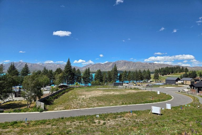 Photo of property in 17 Petes Place, Lake Tekapo, 7999