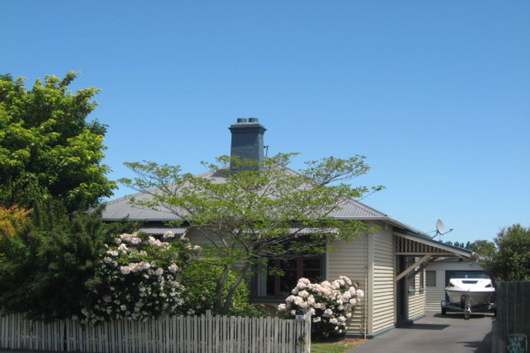 Photo of property in 51 Strickland Street, Somerfield, Christchurch, 8024